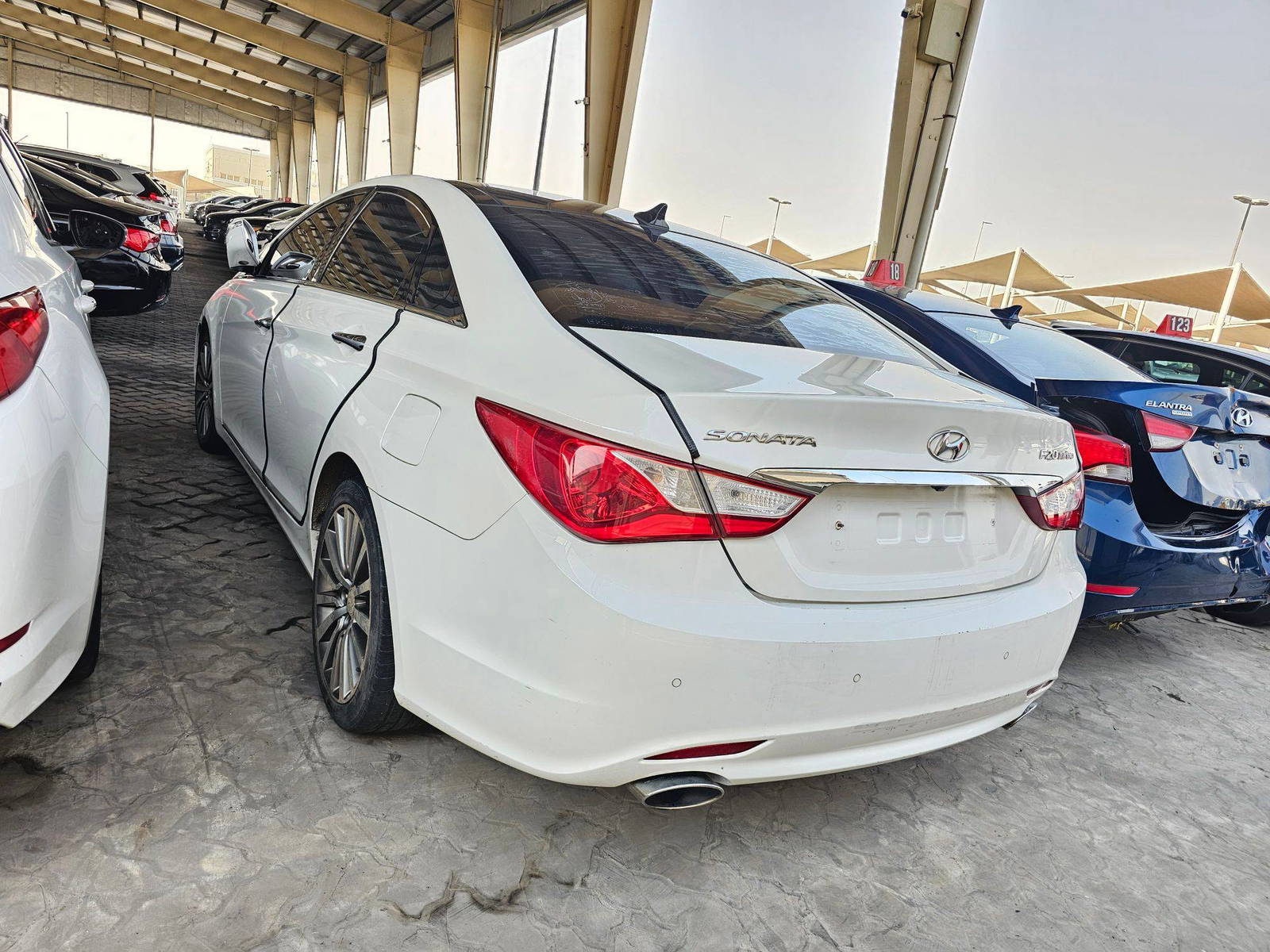 HYUNDAI SONATA 2012 - Marhaba Auction Used Cars - Image 5