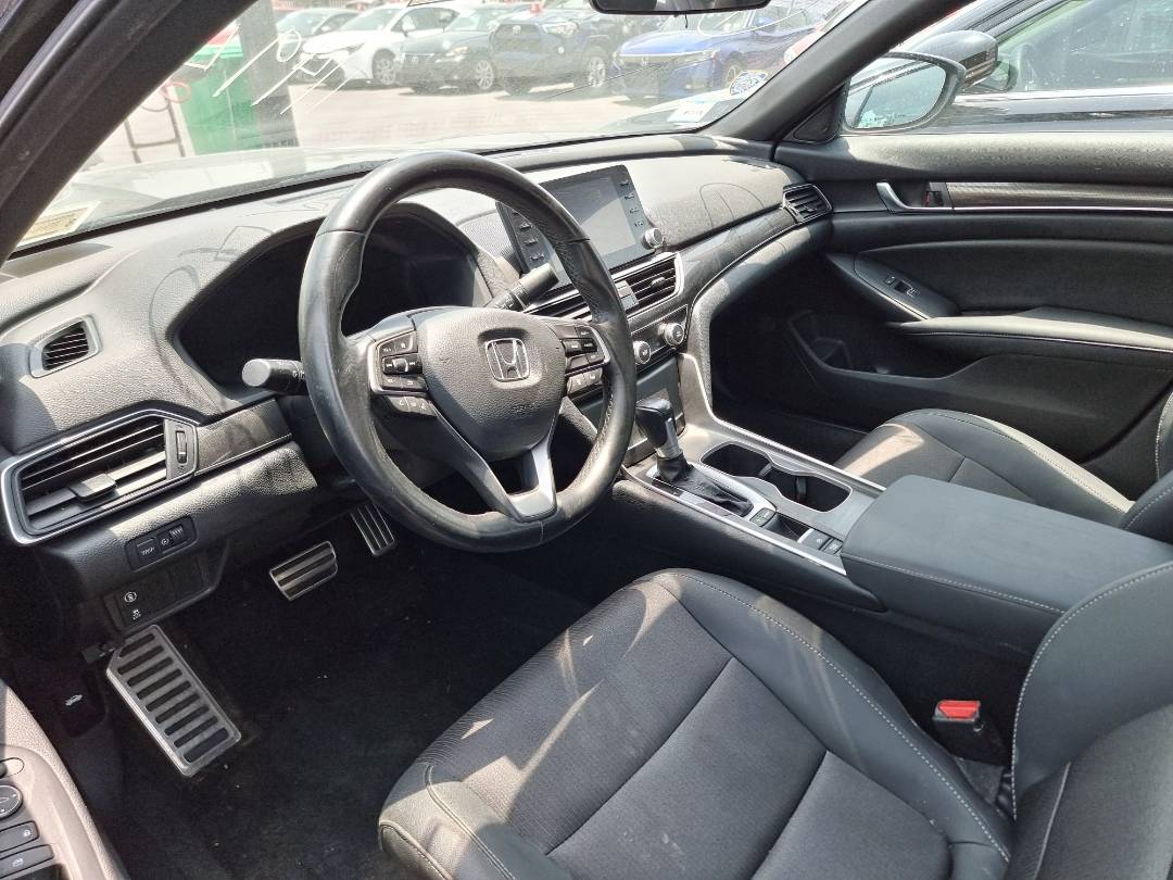 2020 HONDA ACCORD — 41942 Miles — Lot 026545 — Ind. 12 - Marhaba Auctions Used Cars - Image 5