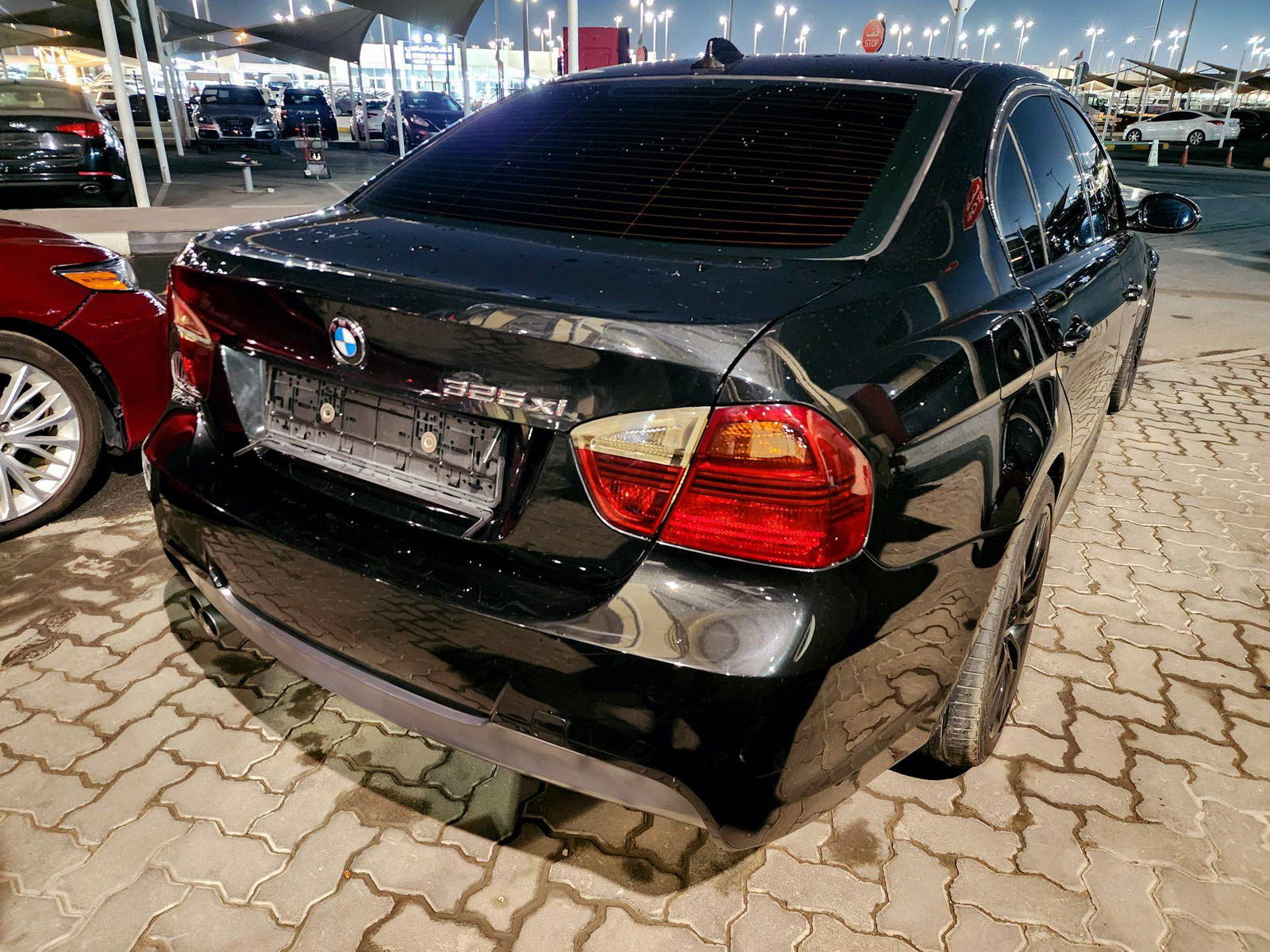 2009 BMW 325 XI — 126010 KM — Lot X0A013242 — Souq - Marhaba Auctions Used Cars - Image 5