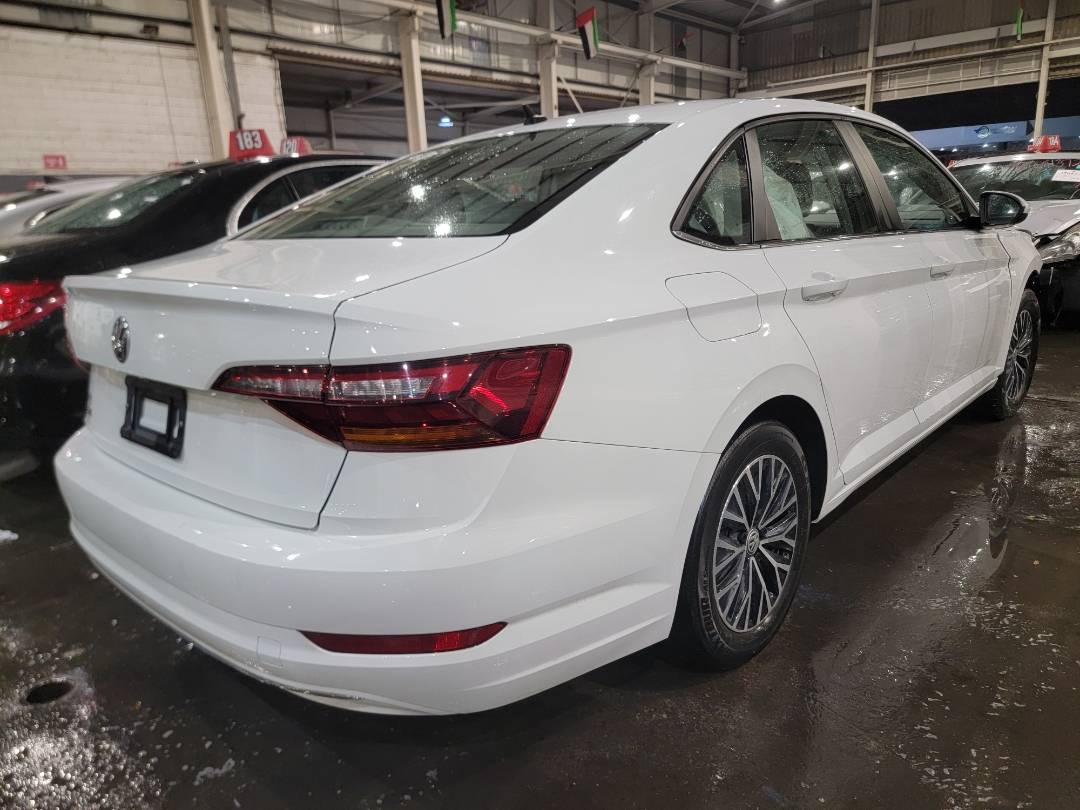 2019 VOLKSWAGEN JETTA — 87317 Miles — Lot 37271559 - Marhaba Auctions Used Cars - Image 4