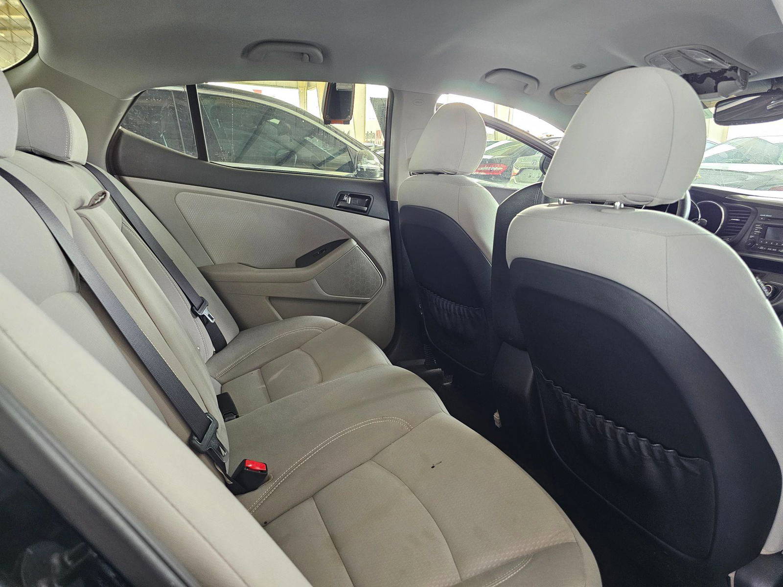 2012 KIA OPTIMA — 185124 Miles — Lot 5274071 — Souq - Marhaba Auctions Used Cars - Image 6