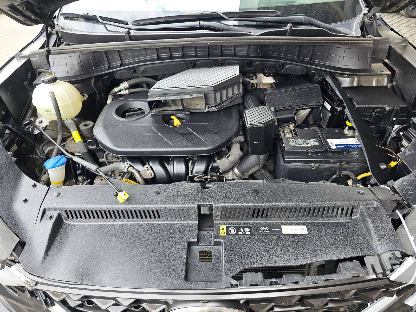 2019 HYUNDAI TUCSON — 97811 Miles — Lot 945870 — Souq - Marhaba Auctions Used Cars - Image 11