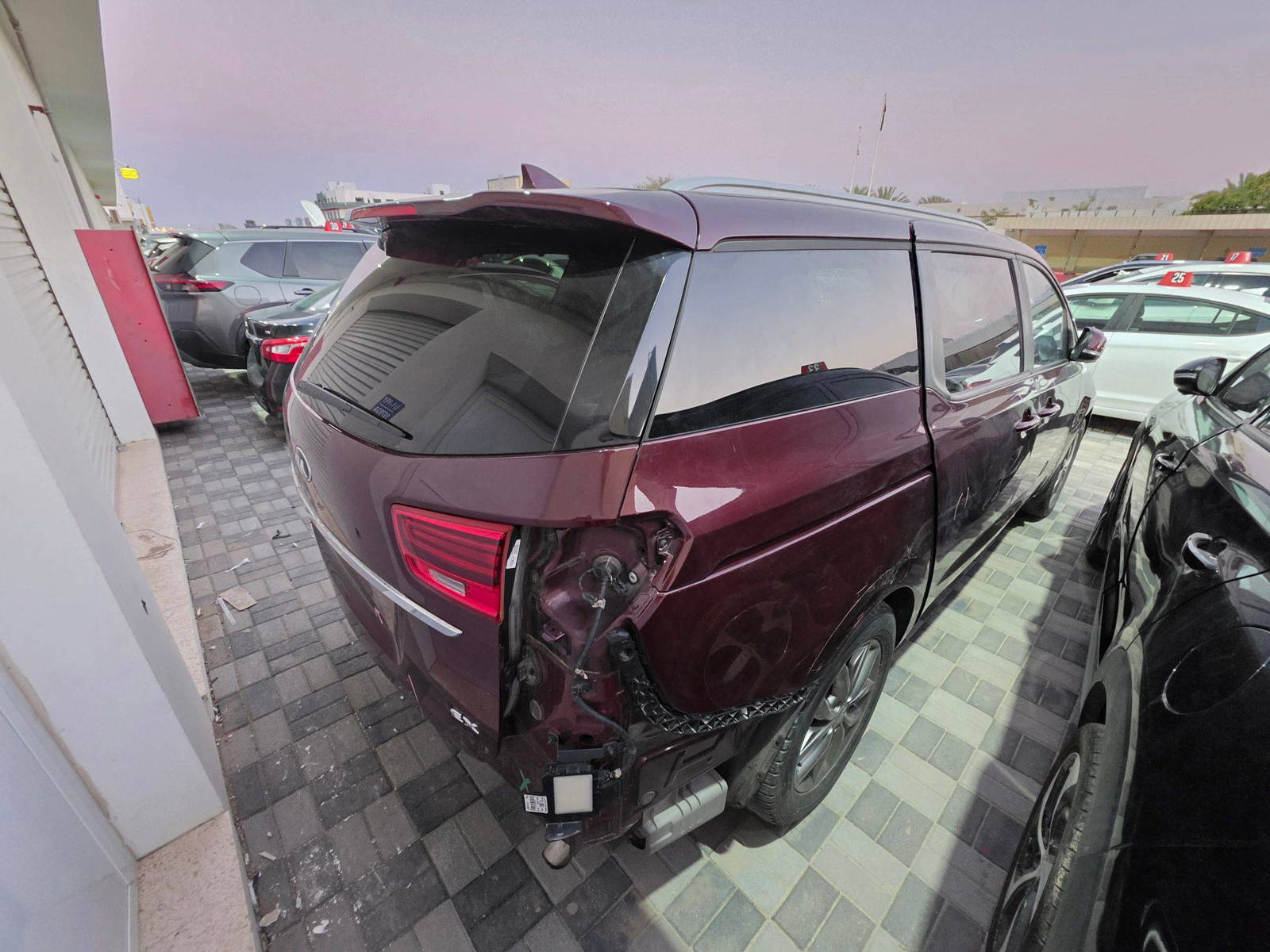 KIA SEDONA 2020 - Marhaba Auction Used Cars - Image 6