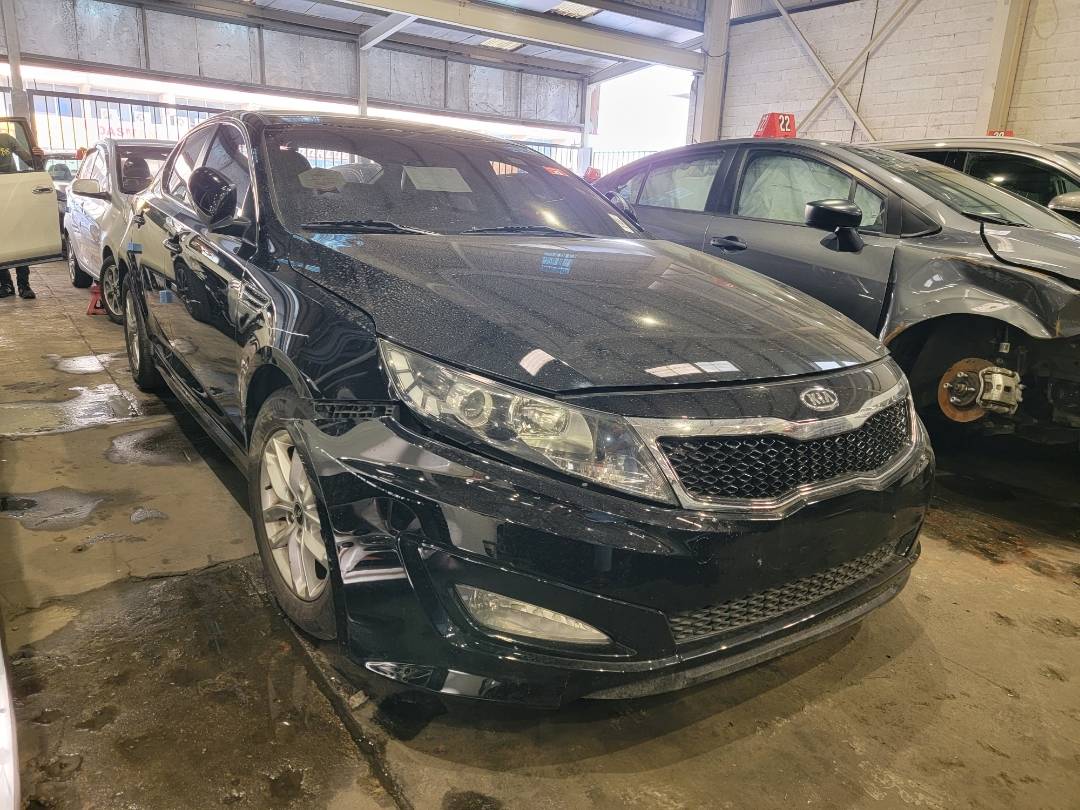 2012 KIA K5 — 184225 KM — Lot 181412 — Main - Marhaba Auctions Used Cars - Image 3
