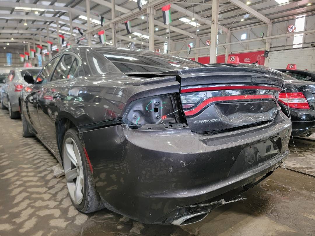 2018 DODGE CHARGER — 143811 Miles — Lot 37097998 - Marhaba Auctions Used Cars - Image 3