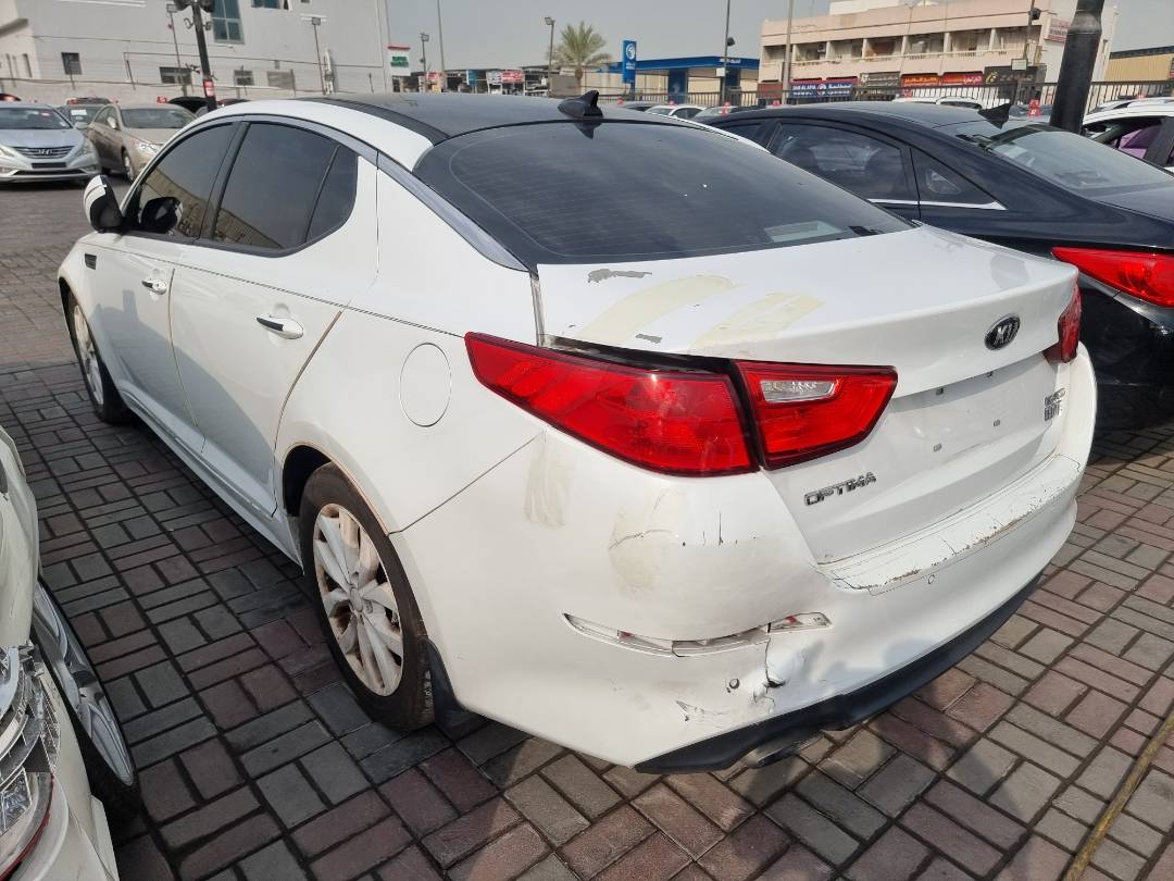 2015 KIA OPTIMA — 179523 Miles — Lot 362385 — Ind. 12 - Marhaba Auctions Used Cars - Image 4