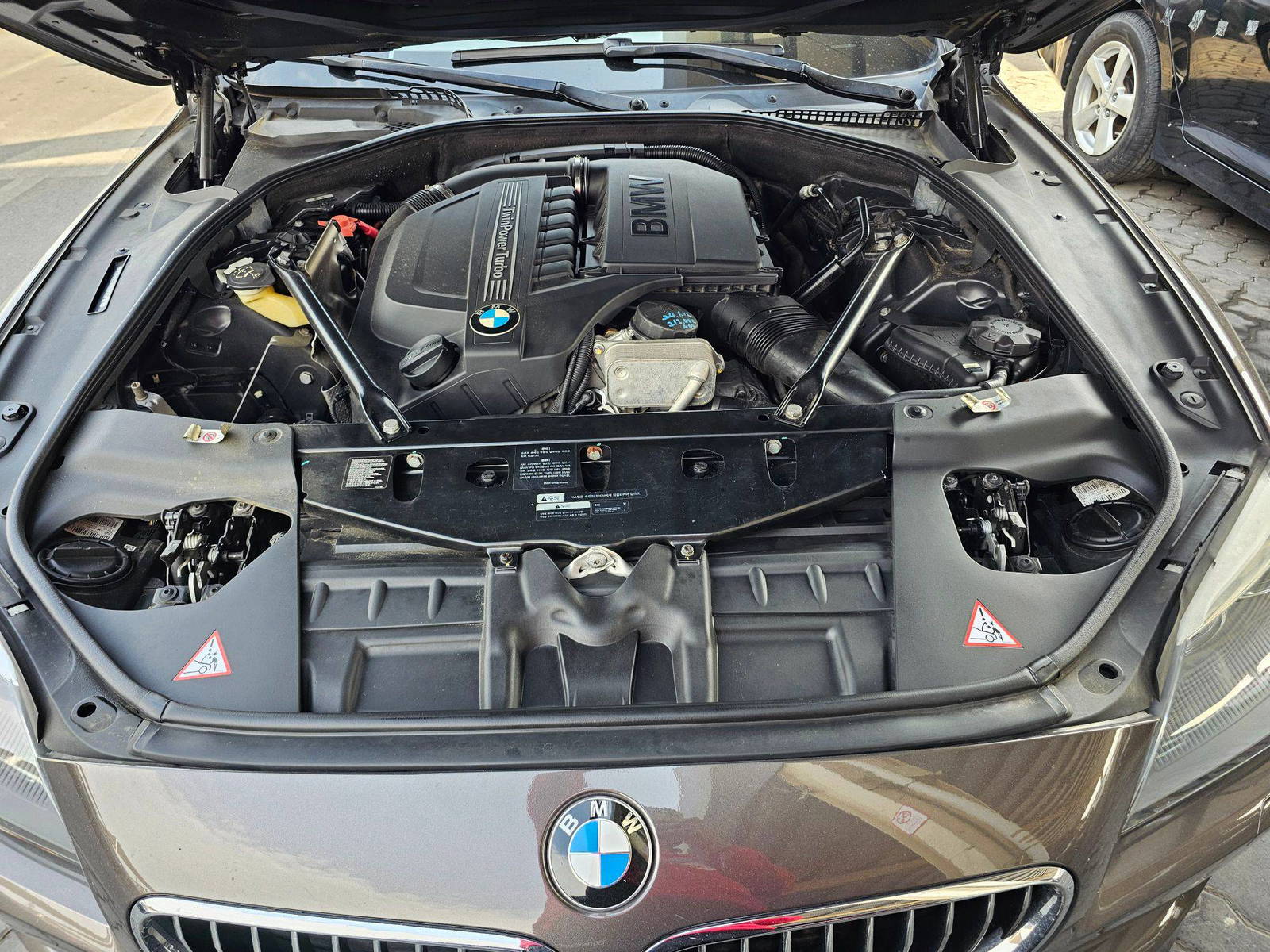 2013 BMW 6 SERIES 640I — 221005 KM — Lot 67101 — Souq - Marhaba Auctions Used Cars - Image 12