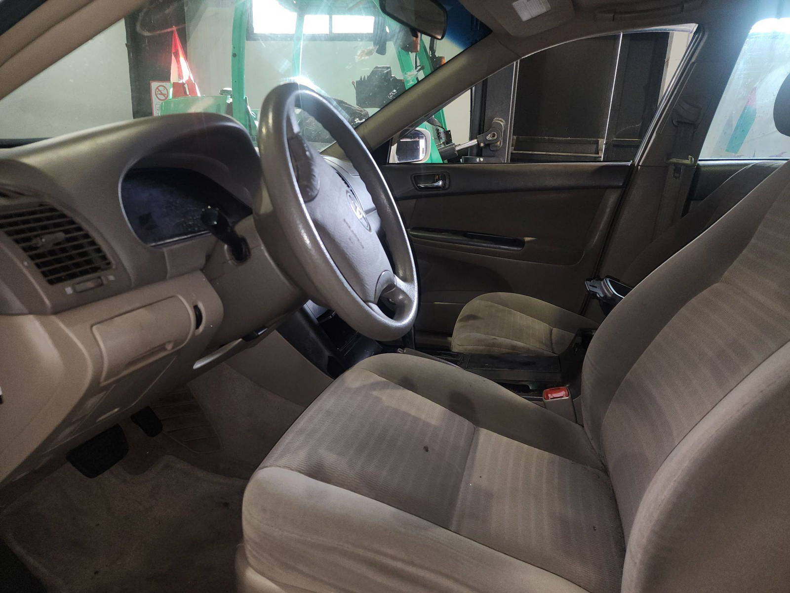 TOYOTA CAMRY 2005 - Marhaba Auction Used Cars - Image 9