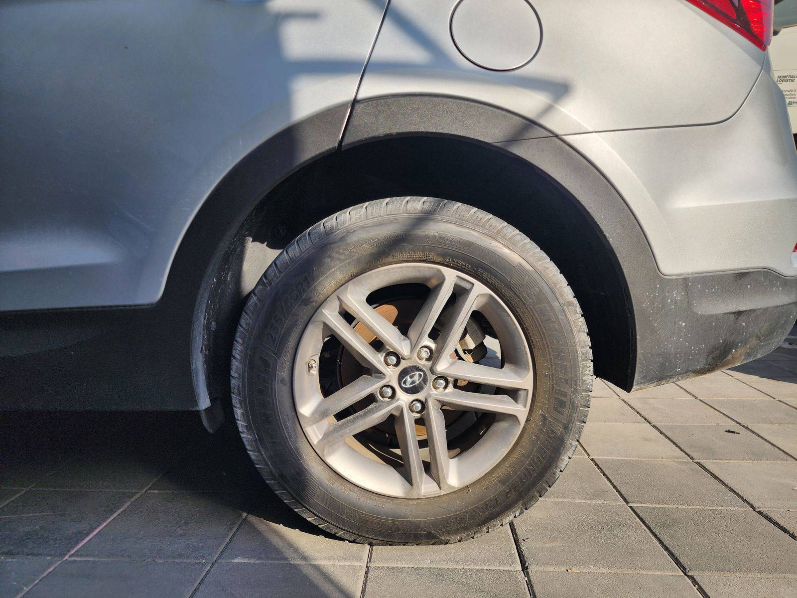 HYUNDAI SANTA FE SPORT 2018 - Marhaba Auction Used Cars - Image 11