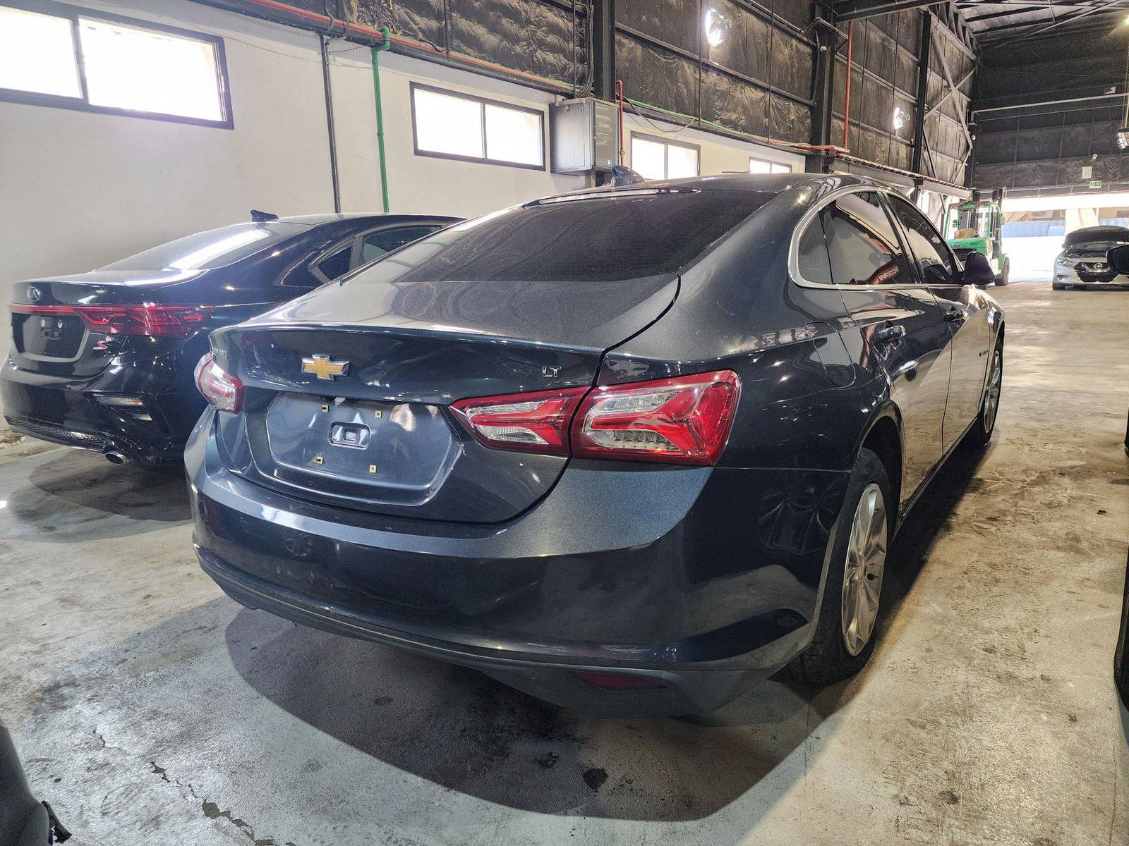 2019 CHEVROLET MALIBU — 146331 Miles — Lot 3165971 — Souq - Marhaba Auctions Used Cars - Image 7