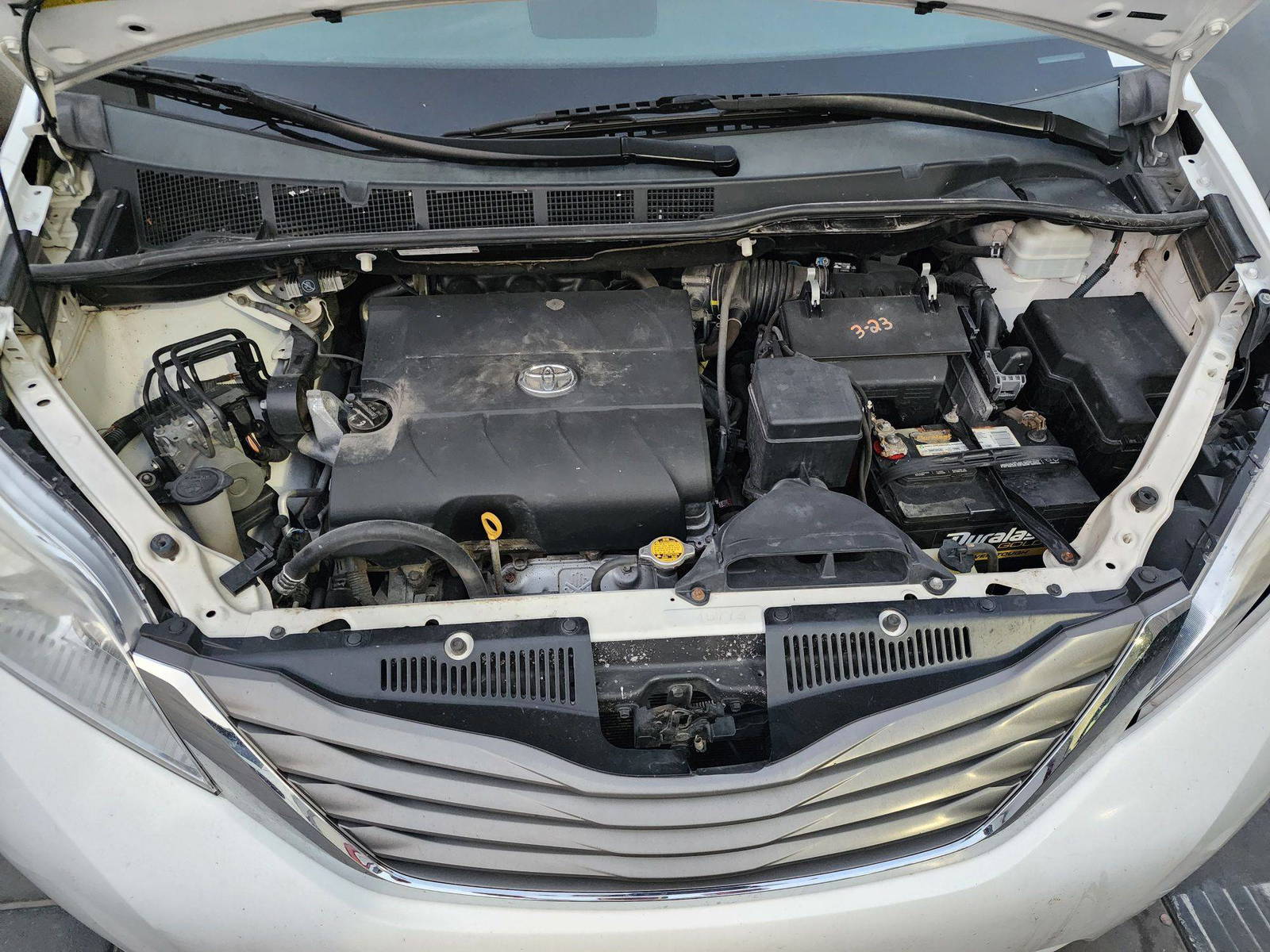 2012 TOYOTA SIENNA — 233153 Miles — Lot C6CS227925 — Al Quoz - Marhaba Auctions Used Cars - Image 14