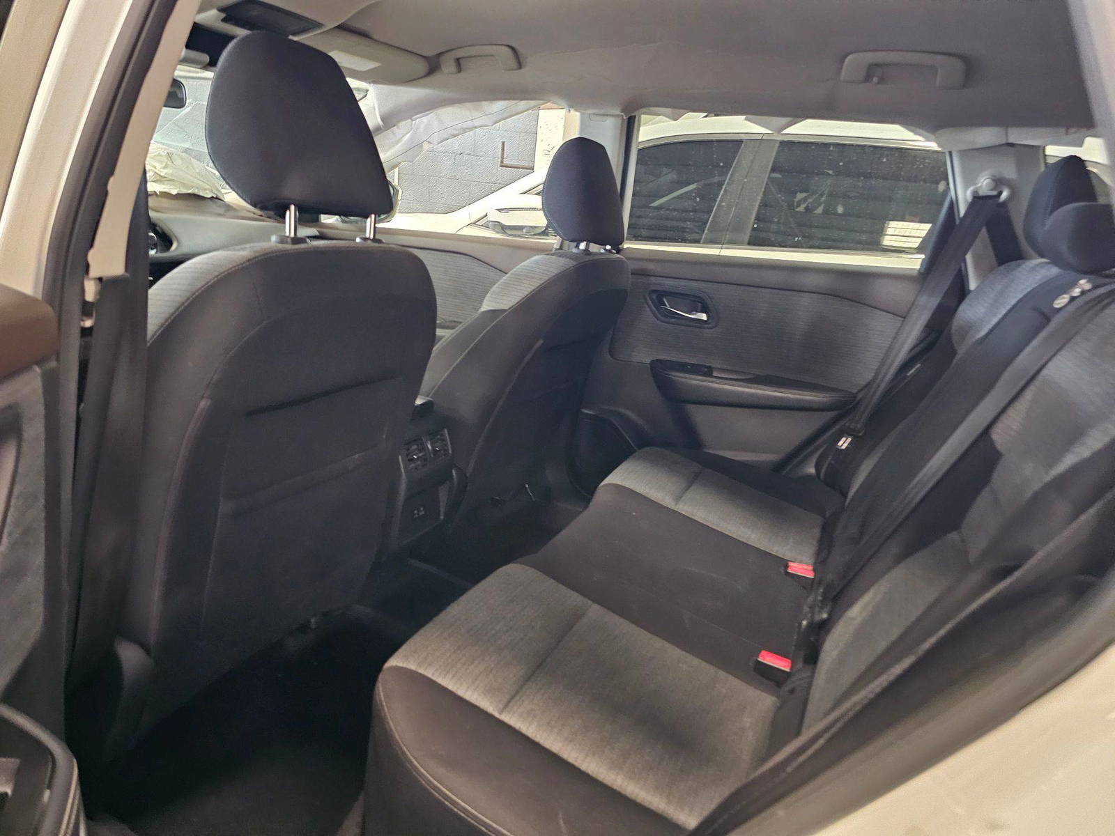 NISSAN ROGUE 2021 - Marhaba Auction Used Cars - Image 7