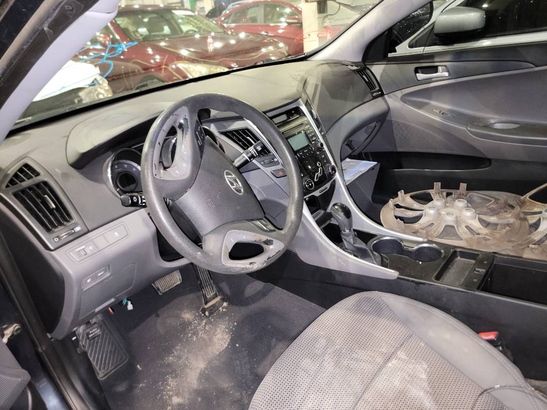 2011 HYUNDAI SONATA — 207148 Miles — Lot 37700836 - Marhaba Auctions Used Cars - Image 6
