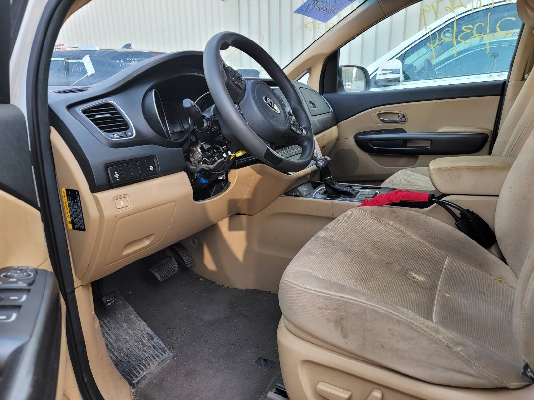 2015 KIA SEDONA — 98822 Miles — Lot 38812679 — Main - Marhaba Auctions Used Cars - Image 7