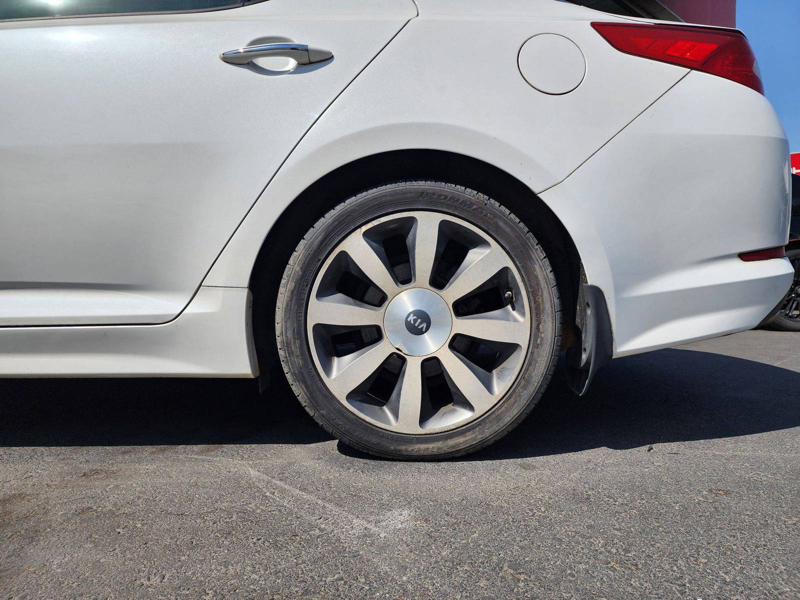 2011 KIA OPTIMA — 162720 Miles — Lot 61252224 — Souq - Marhaba Auctions Used Cars - Image 12