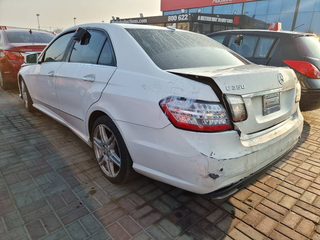 2010 MERCEDES BENZ E 350 — 181386 Miles — Lot 99833 — Ind. 12 - Marhaba Auctions Used Cars - Image 5