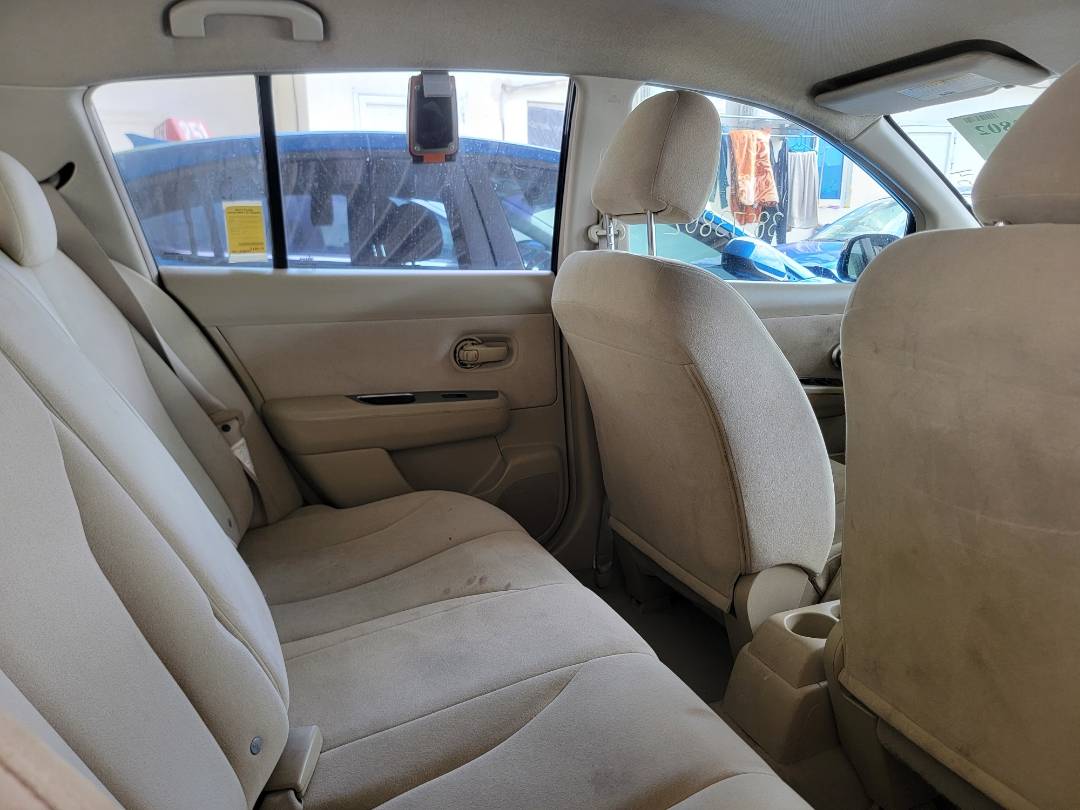 2007 NISSAN VERSA — 172954 Miles — Lot 38573802 - Marhaba Auctions Used Cars - Image 4