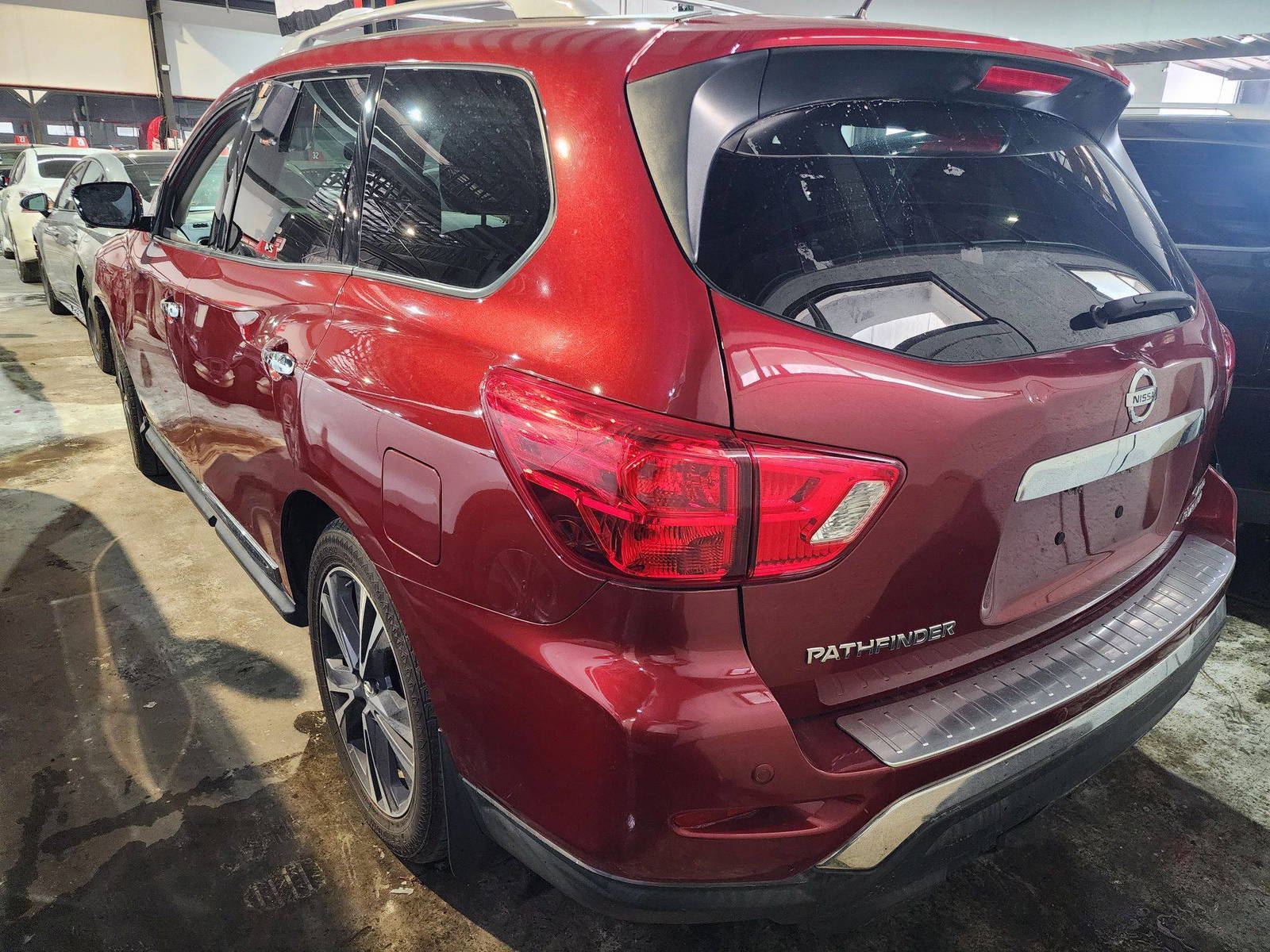 2017 NISSAN PATHFINDER — 148814 Miles — Lot 85243084 — Al Quoz - Marhaba Auctions Used Cars - Image 4