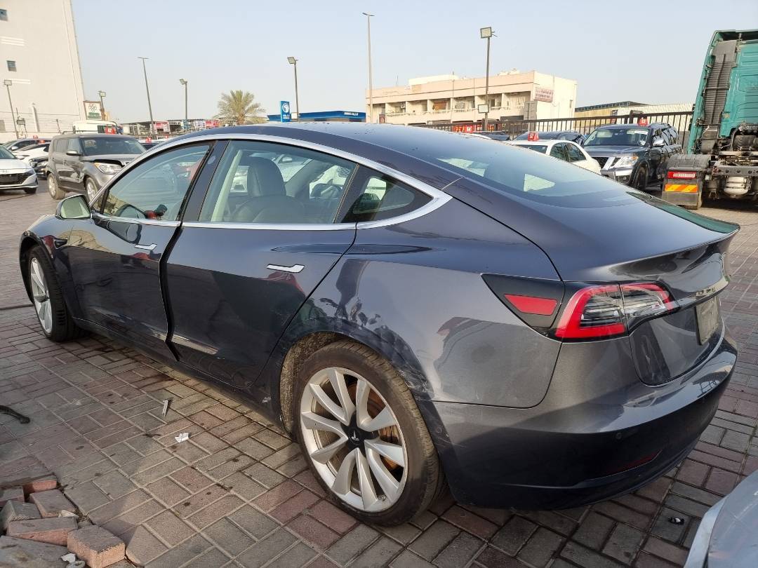 TESLA MODEL 3 2019 - Marhaba Auction Used Cars - Image 4