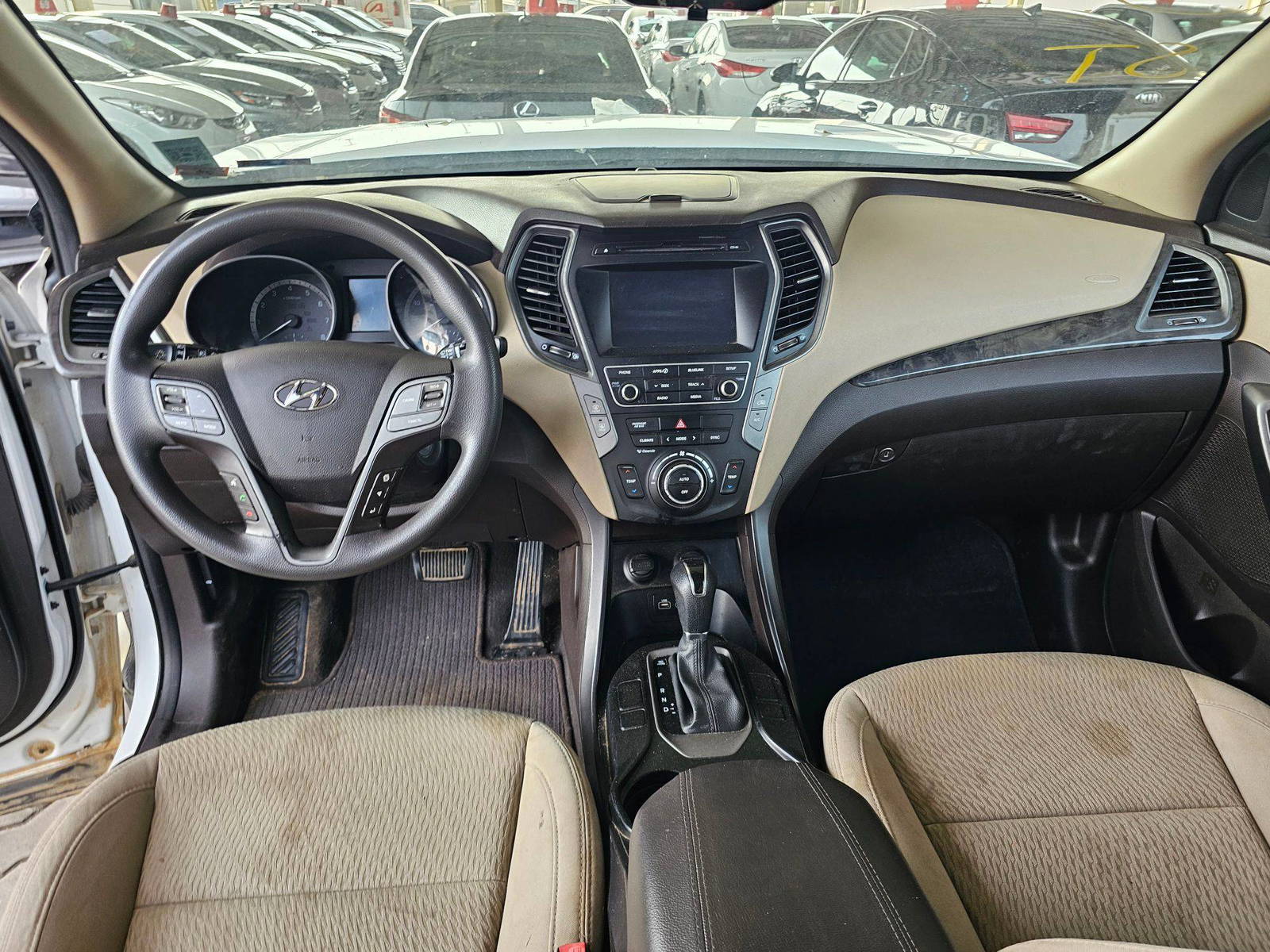 HYUNDAI SANTA FE SPORT 2017 - Marhaba Auction Used Cars - Image 7