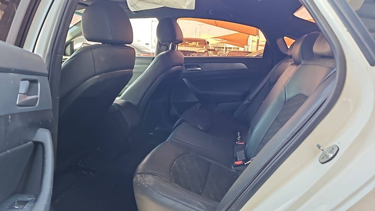 2019 HYUNDAI SONATA — 155606 KM — Lot KH774707 — Souq - Marhaba Auctions Used Cars - Image 8