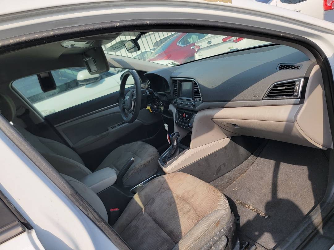 2017 HYUNDAI ELANTRA — 98838 Miles — Lot HH035572 — Main - Marhaba Auctions Used Cars - Image 6