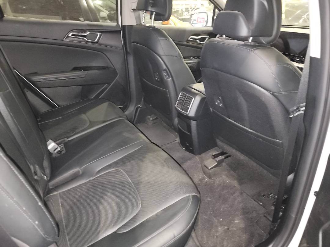 2023 KIA SPORTAGE — 11676 KM — Lot 063184 - Marhaba Auctions Used Cars - Image 5