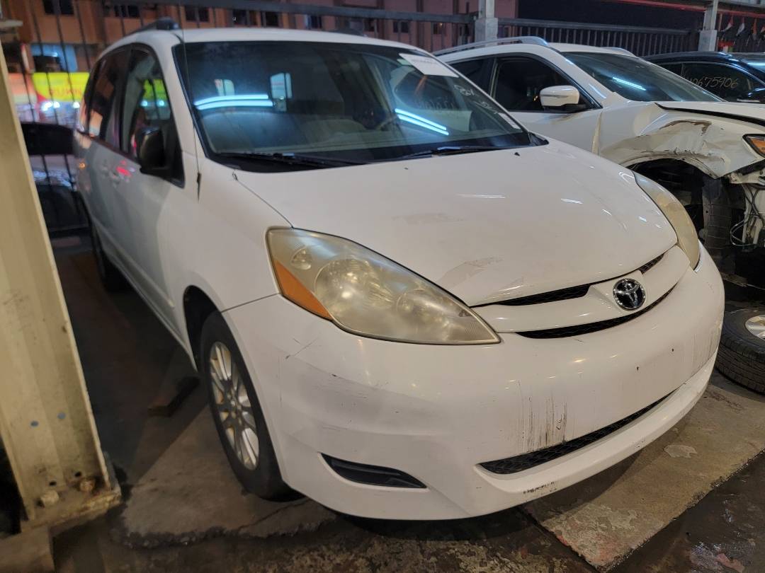 2007 TOYOTA SIENNA — 202397 Miles — Lot 40306014 — Main - Marhaba Auctions Used Cars - Image 3