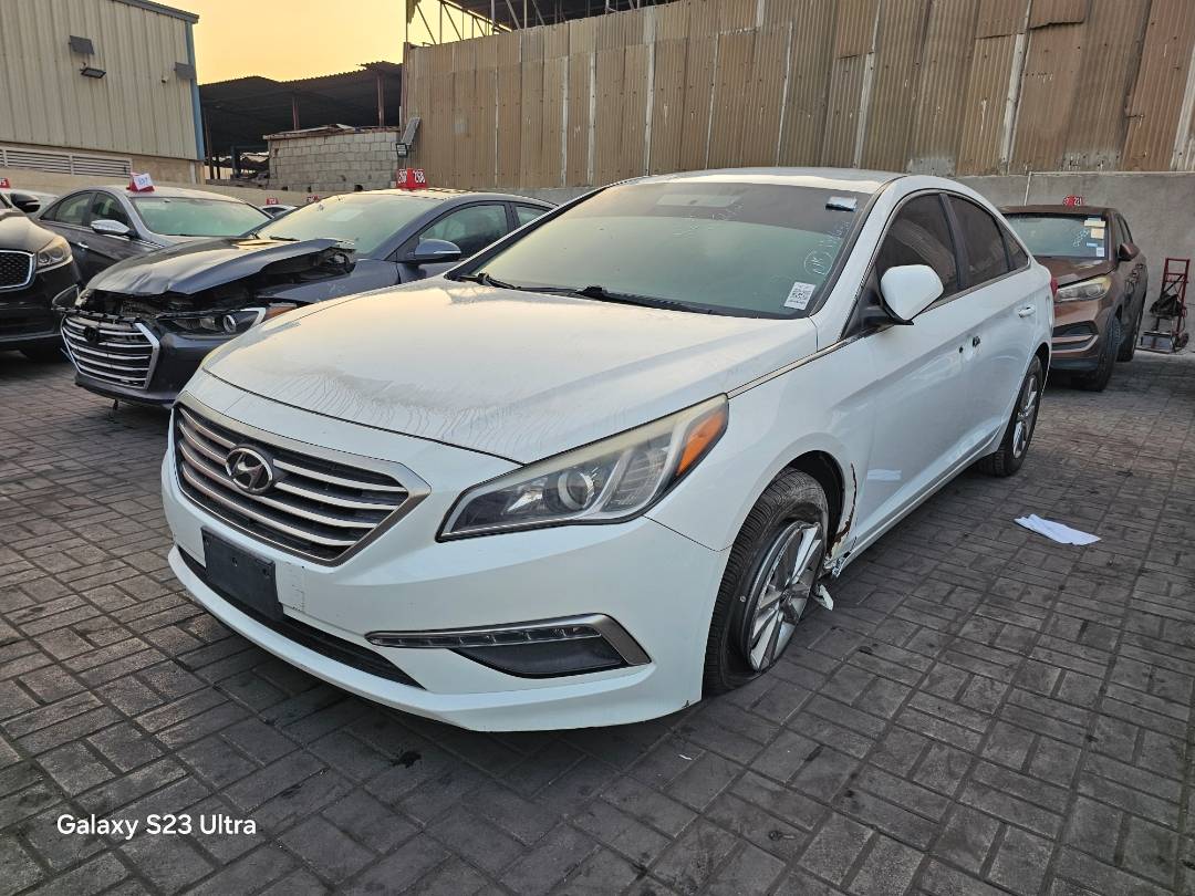 2015 HYUNDAI SONATA — 168652 Miles — Lot H118908 — Main - Marhaba Auctions Used Cars - Image 4