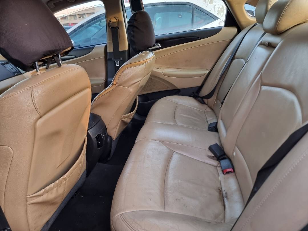 2011 HYUNDAI SONATA — 244426 Miles — Lot 69653 — Ind. 12 - Marhaba Auctions Used Cars - Image 7