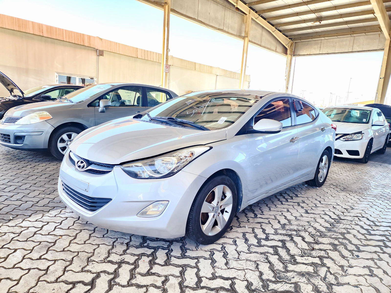 2011 HYUNDAI AVANTE — 80609 KM — Lot 056691 — Souq - Marhaba Auctions Used Cars - Image 5