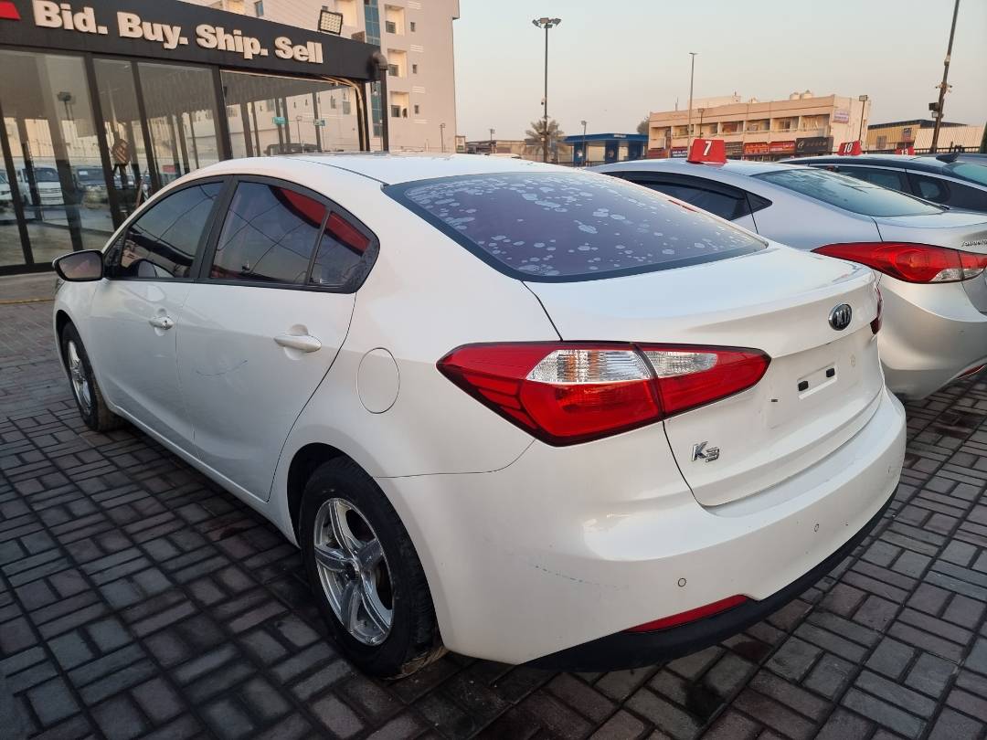 2015 KIA K3 — 169395 KM — Lot 215487 — Main - Marhaba Auctions Used Cars - Image 4