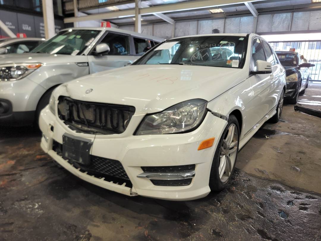 MERCEDES BENZ C300 2013 - Marhaba Auction Used Cars - Image 5