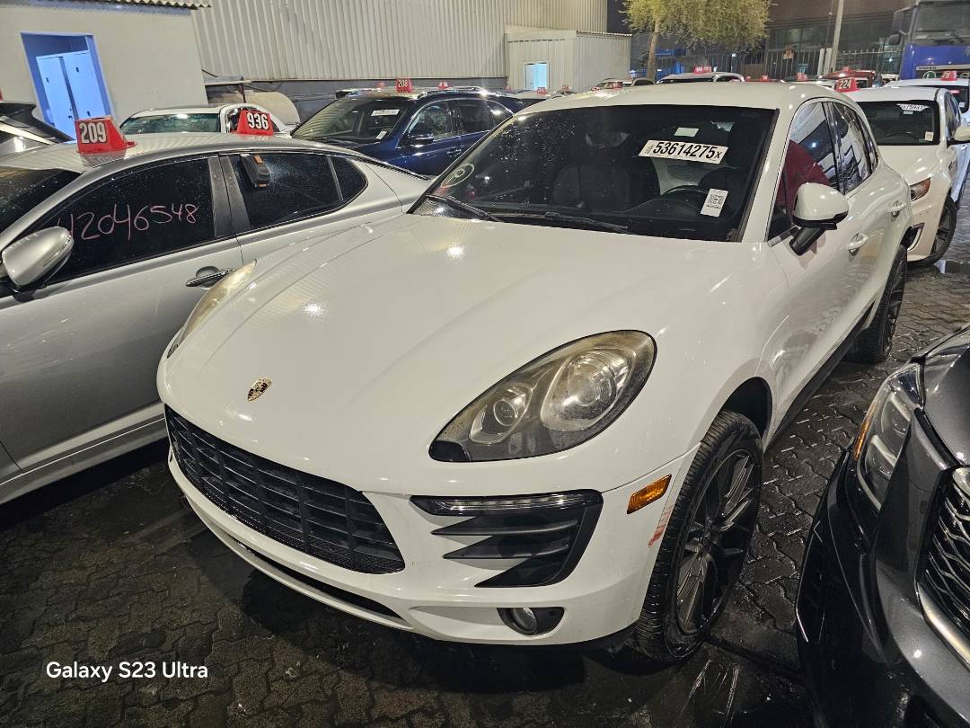 2016 PORSCHE MACAN — 89596 Miles — Lot 53614275 — Main - Marhaba Auctions Used Cars - Image 4