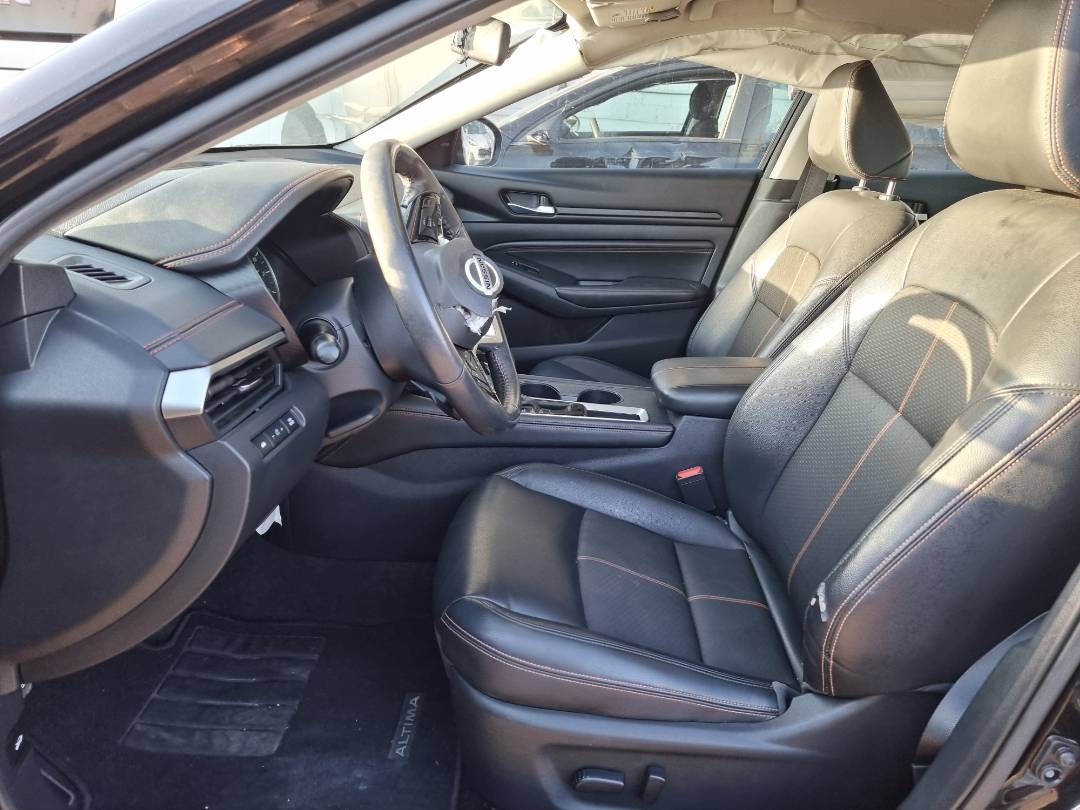 2021 NISSAN ALTIMA — 42370 Miles — Lot 124587 — Main - Marhaba Auctions Used Cars - Image 8