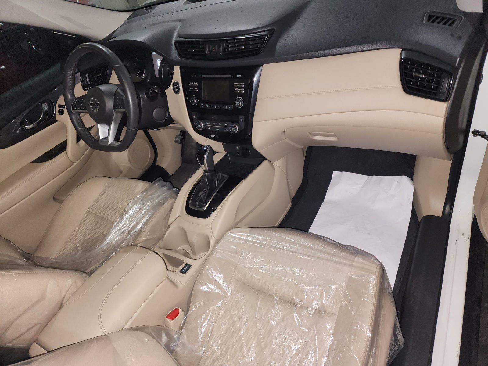 2017 NISSAN ROGUE — 64267 Miles — Lot P562164 - Marhaba Auctions Used Cars - Image 5