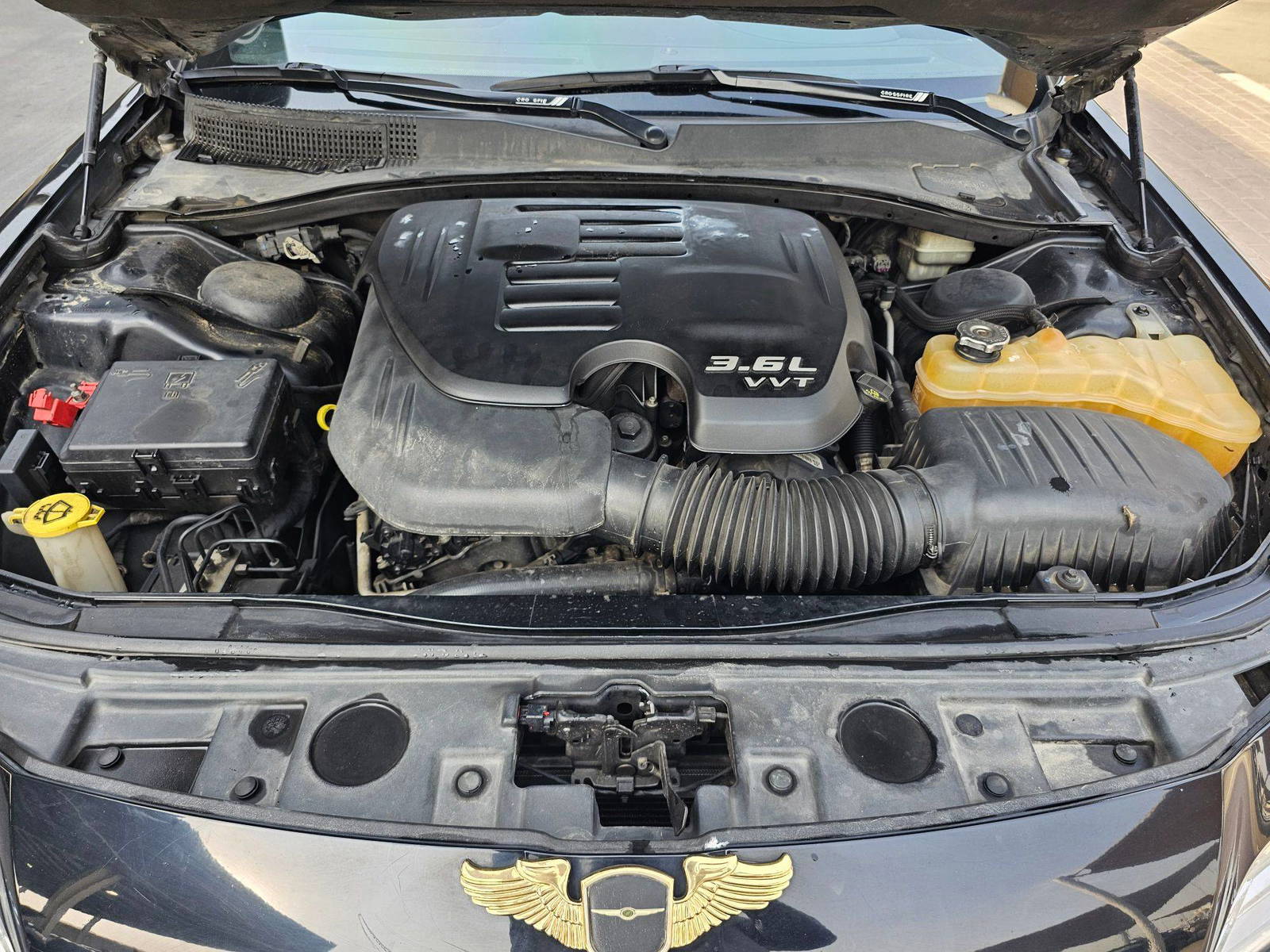 2012 CHRYSLER 300 C — 201074 KM — Lot 5CH236098 — Souq - Marhaba Auctions Used Cars - Image 11