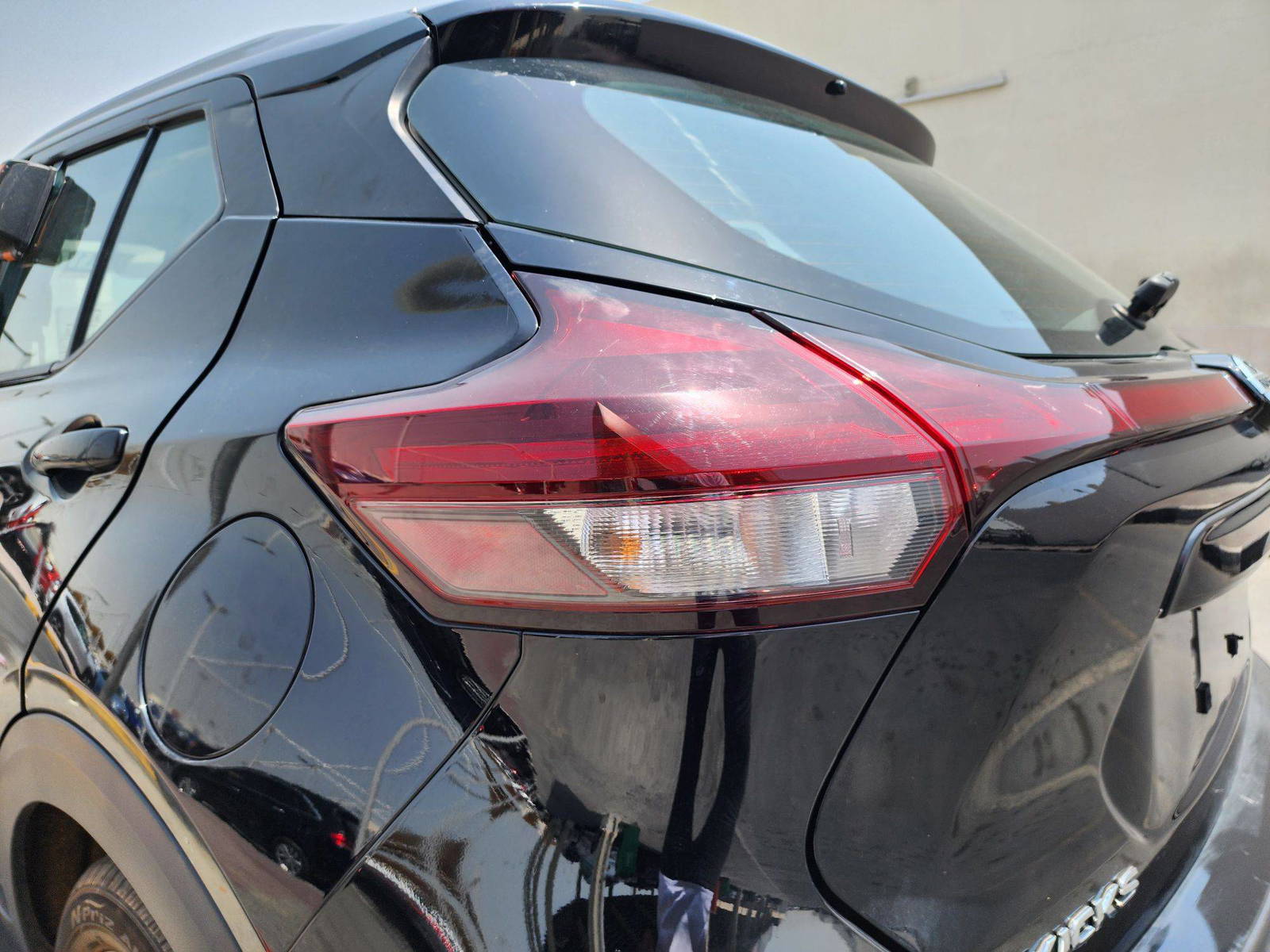 2021 NISSAN KICKS — 64729 Miles — Lot 29896 — Main - Marhaba Auctions Used Cars - Image 10