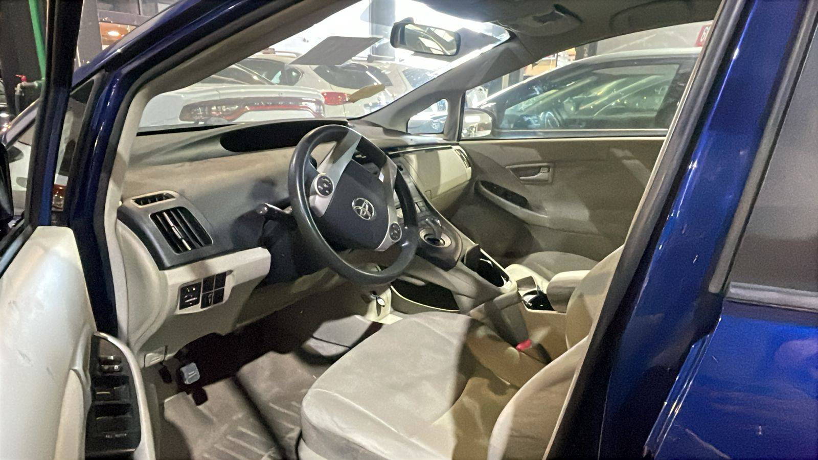 TOYOTA PRIUS 2011 - Marhaba Auction Used Cars - Image 11