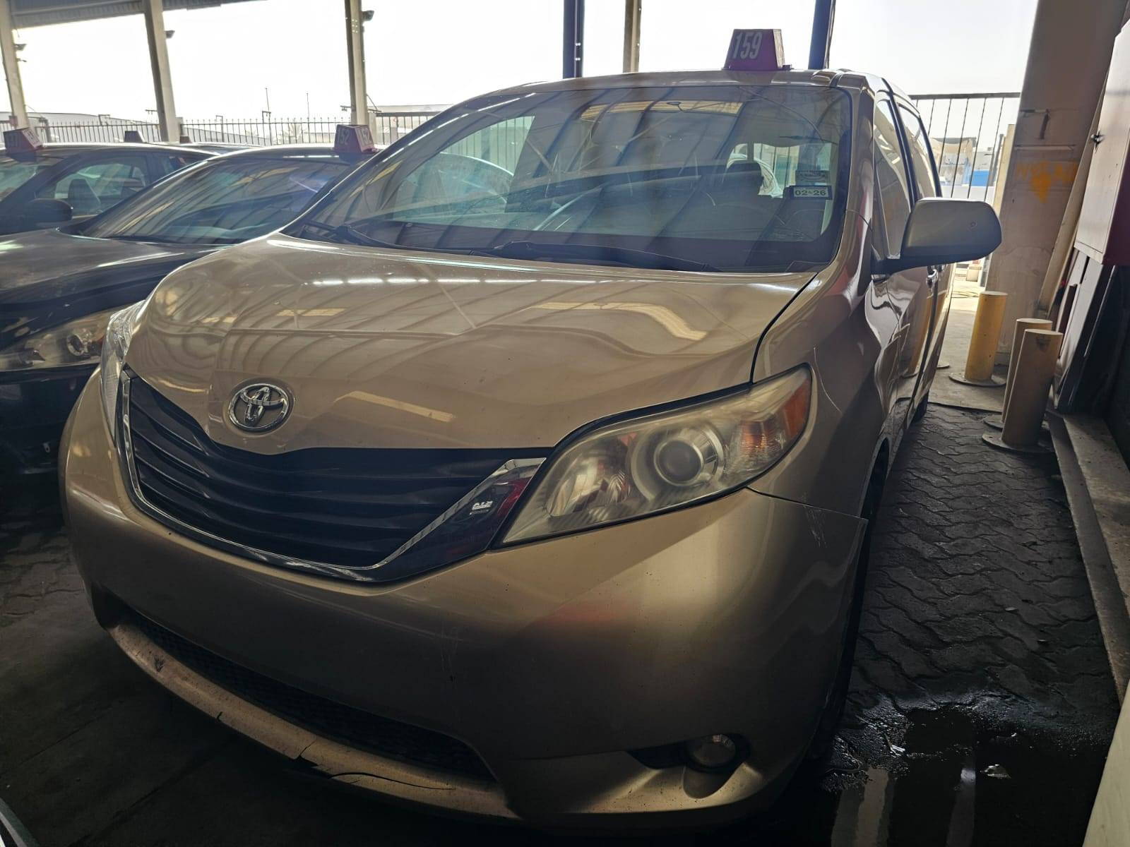 TOYOTA SIENNA 2011 - Marhaba Auction Used Cars - Image 3