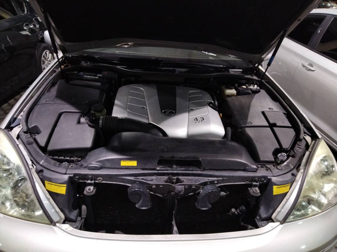 2002 LEXUS LS 430 — 186042 Miles — Lot 37592073 - Marhaba Auctions Used Cars - Image 3