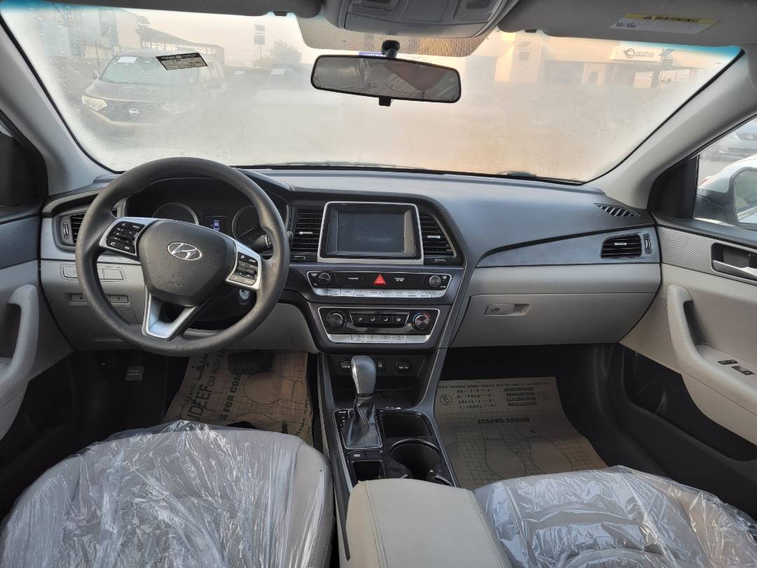 2019 HYUNDAI SONATA — 211236 Miles — Lot 796679 — Main - Marhaba Auctions Used Cars - Image 8