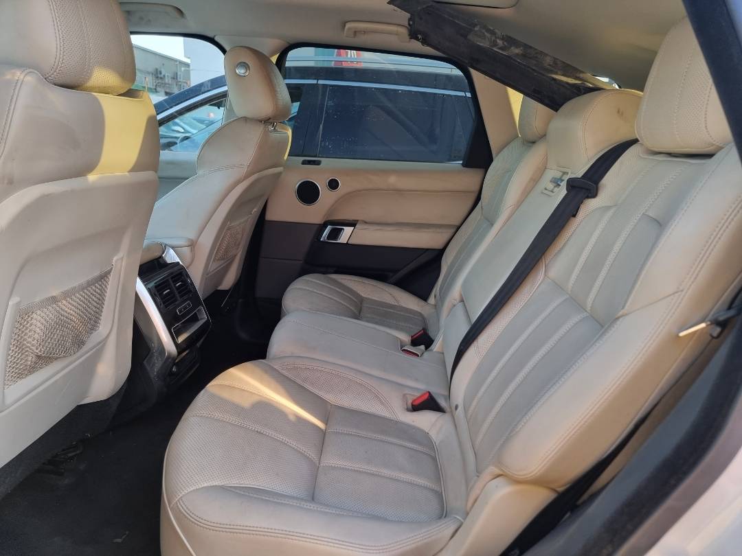 LAND ROVER RANGE ROVER SPORT 2015 - Marhaba Auction Used Cars - Image 6