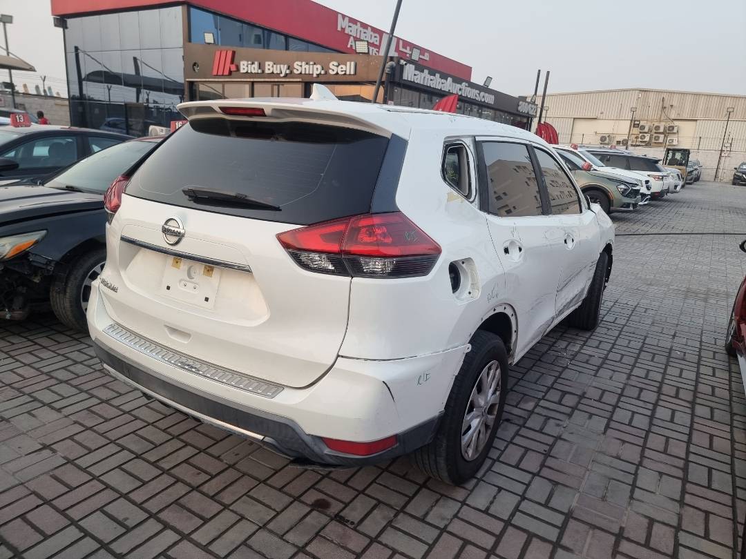 2018 NISSAN ROGUE — 137546 Miles — Lot JP560428 — Main - Marhaba Auctions Used Cars - Image 4