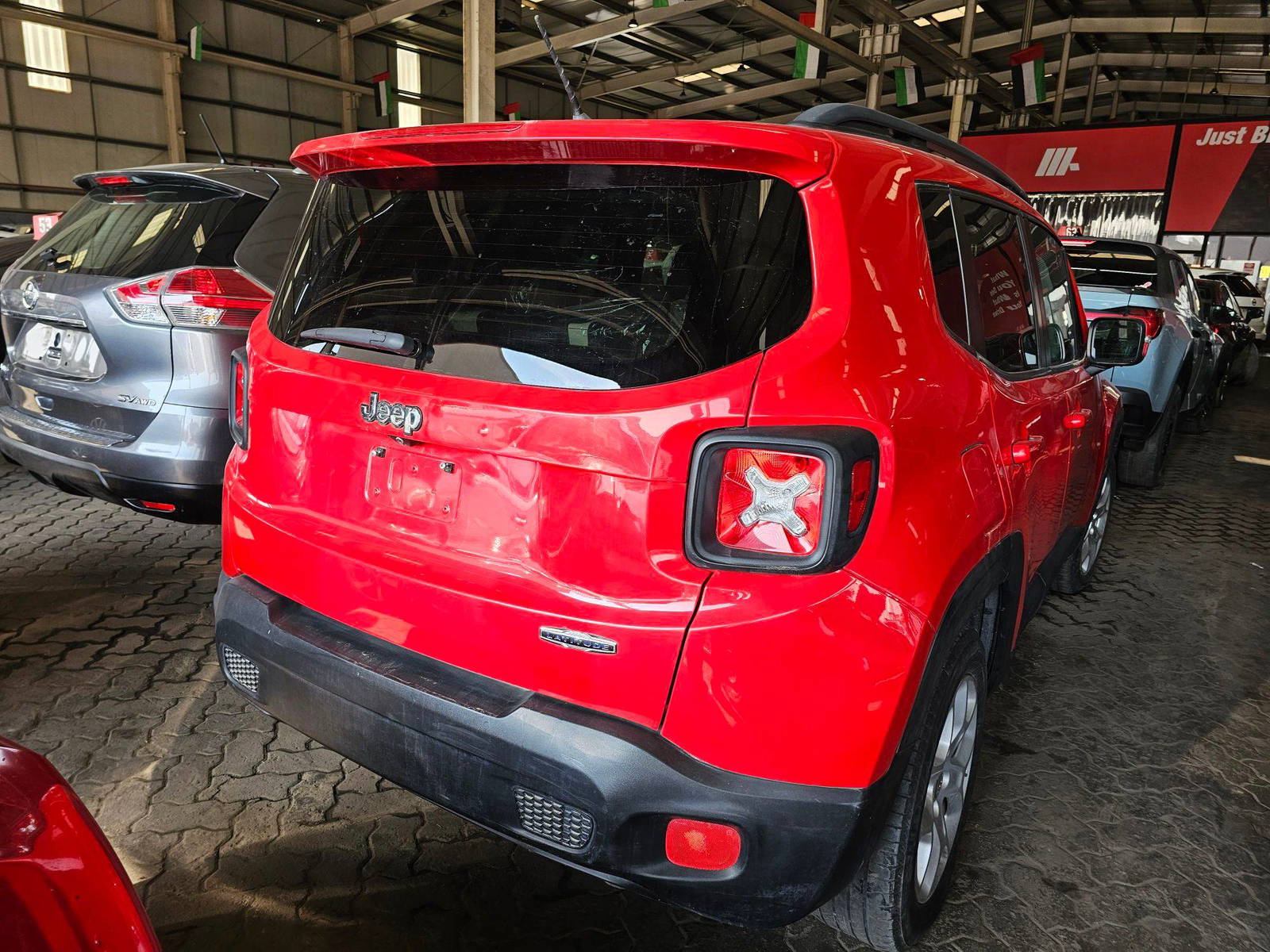 2017 JEEP RENEGADE LATITUDE — Lot 9HPE56356 — Main - Marhaba Auctions Used Cars - Image 3