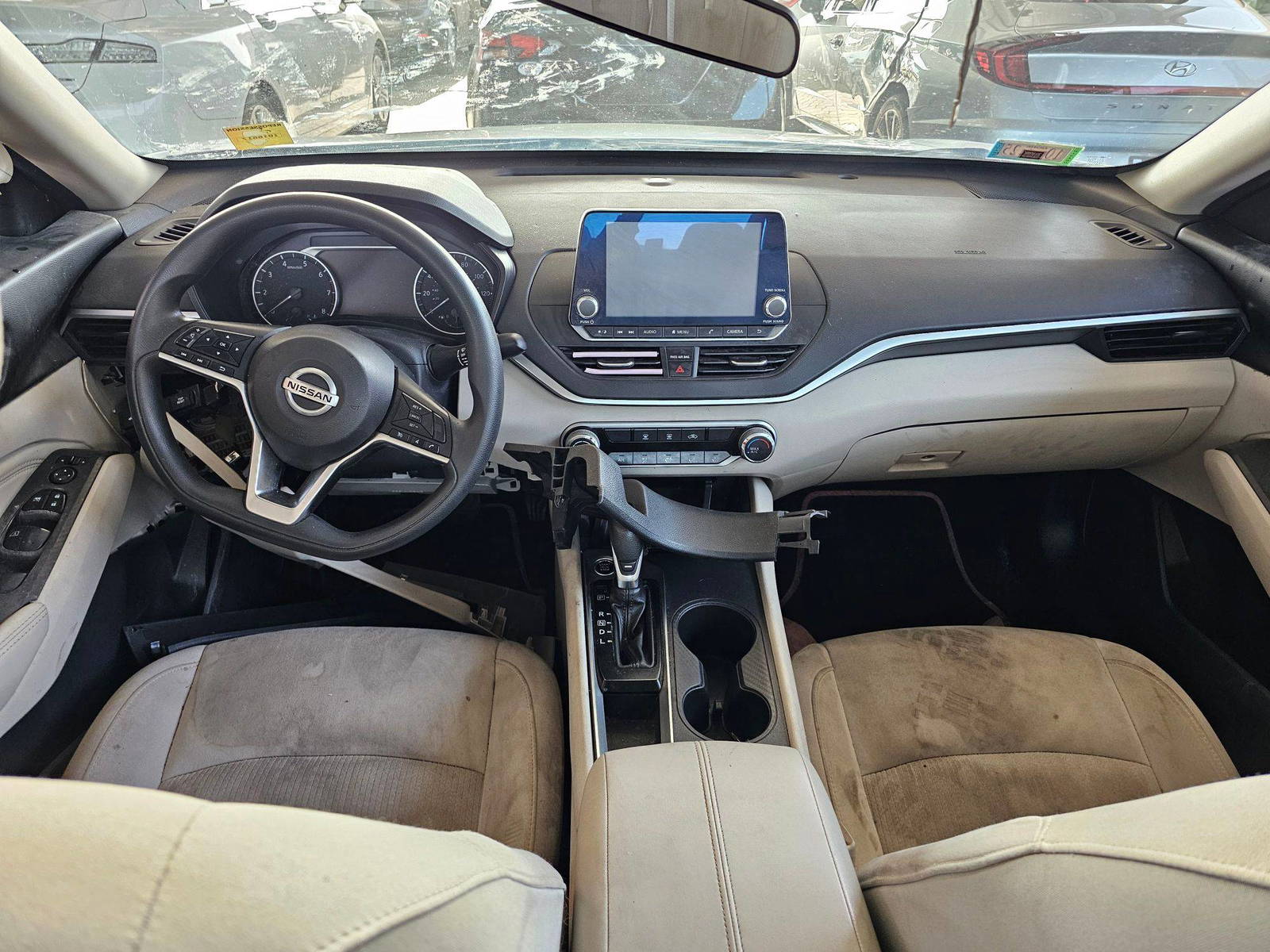 NISSAN ALTIMA 2019 - Marhaba Auction Used Cars - Image 8