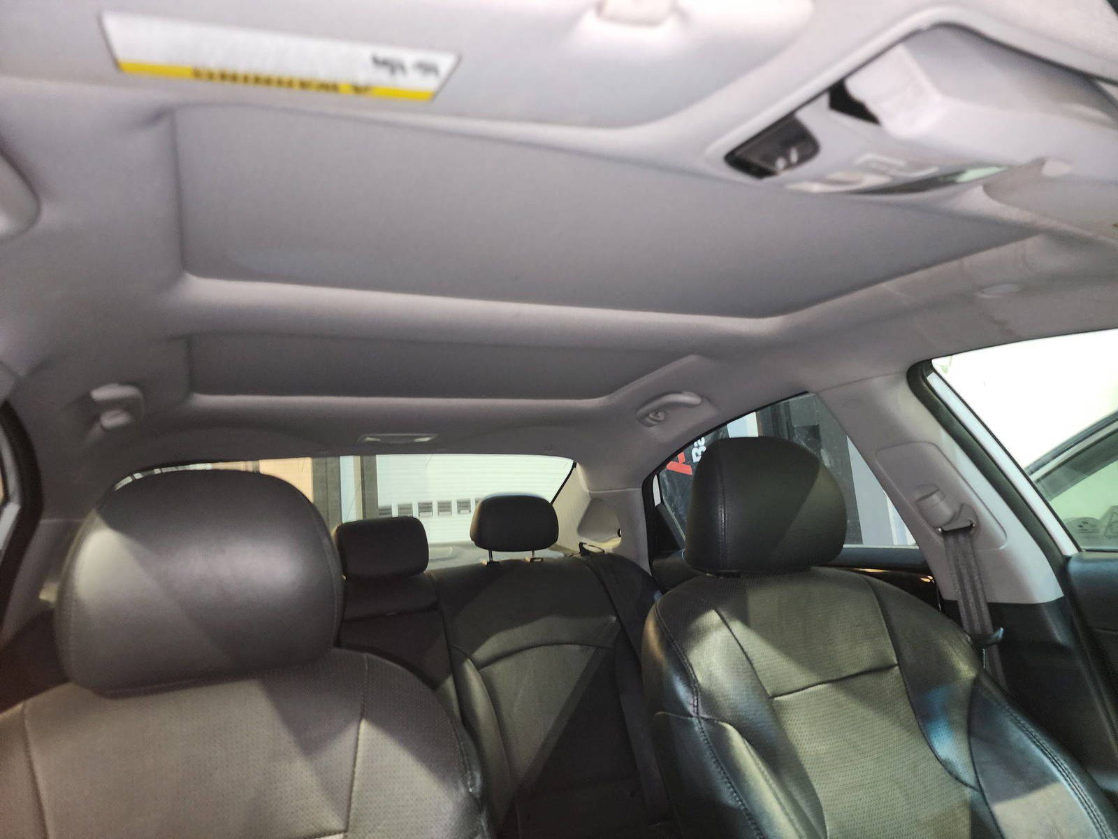 2014 HYUNDAI SONATA — 264446 Miles — Lot 39875371 — Al Quoz - Marhaba Auctions Used Cars - Image 8