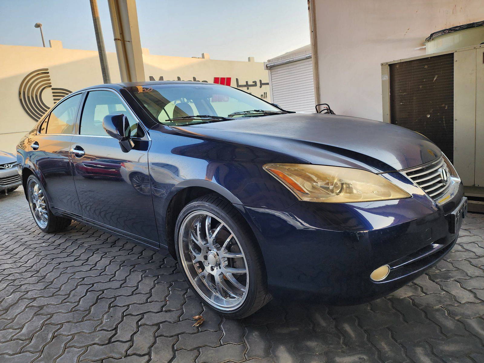 2007 LEXUS ES 350 — 191463 Miles — Lot 19339 — Souq - Marhaba Auctions Used Cars - Image 5