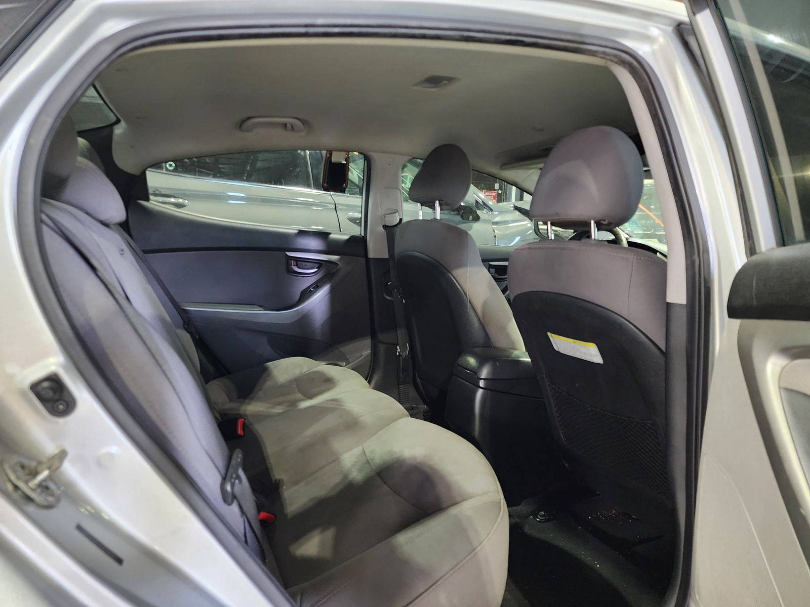 2015 HYUNDAI ELANTRA — 83057 Miles — Lot 336898 — Al Quoz - Marhaba Auctions Used Cars - Image 7
