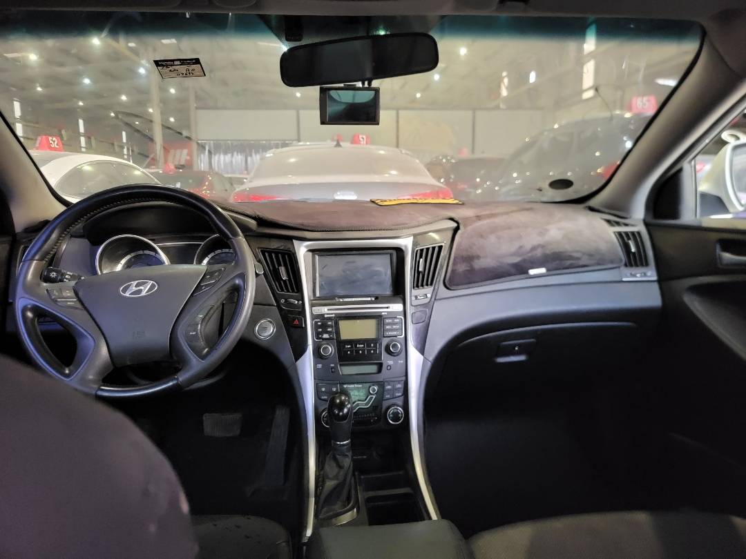 HYUNDAI SONATA 2012 - Marhaba Auction Used Cars - Image 7